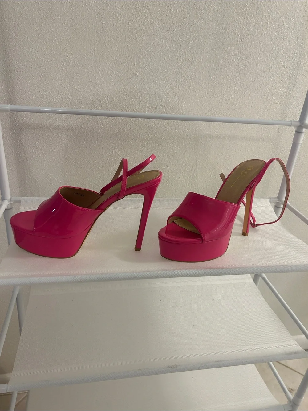 Patent pink Platform Sandals with Ankle Straps